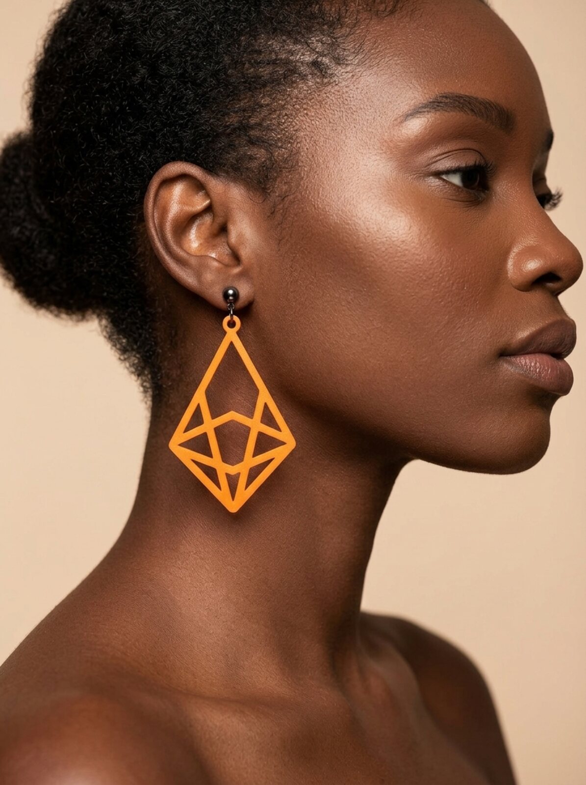 Nora in oranje
